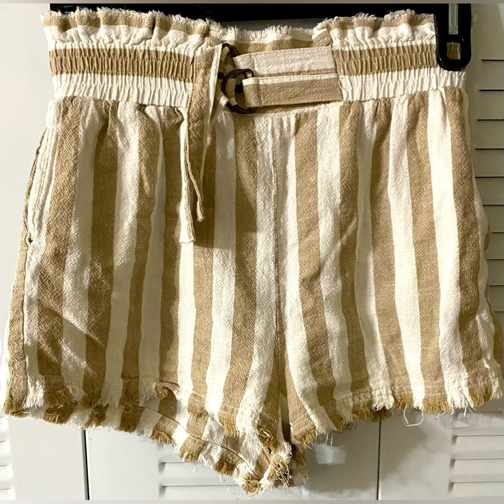 UMGEE Shorts, Linen blend, Sz S, Boho, Geometric, Neutral, Raw hem, High waist